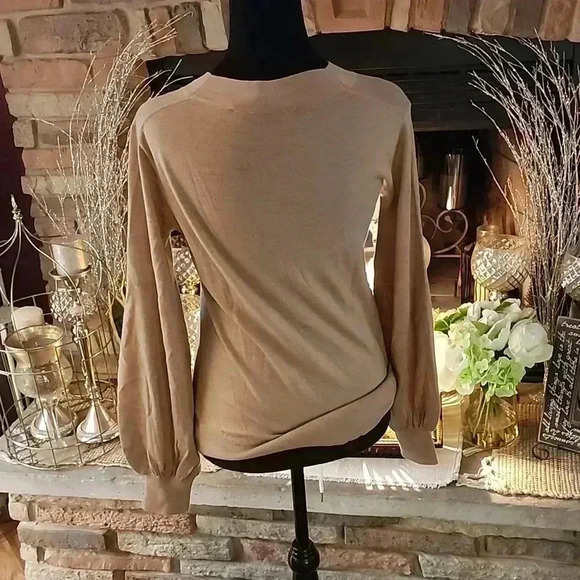 Trina Turk 100% Merino Wool Sweater - Picture 5 of 5